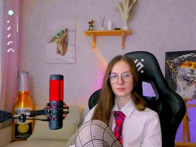 KiraRumGirl