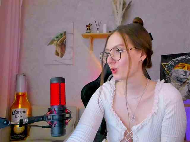 KiraRumGirl