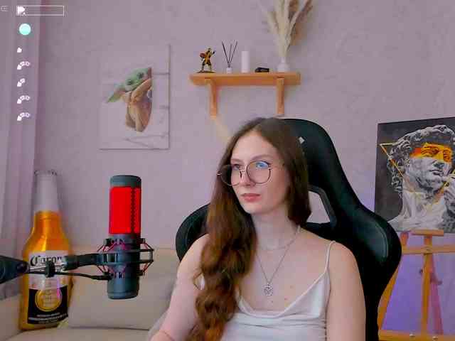 Модель: KiraRumGirl