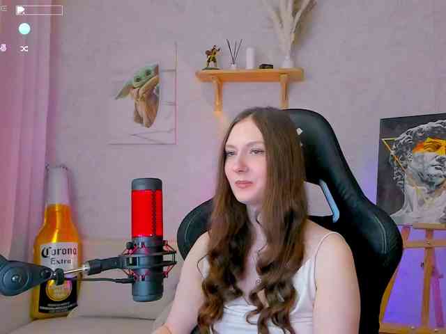 KiraRumGirl webcam