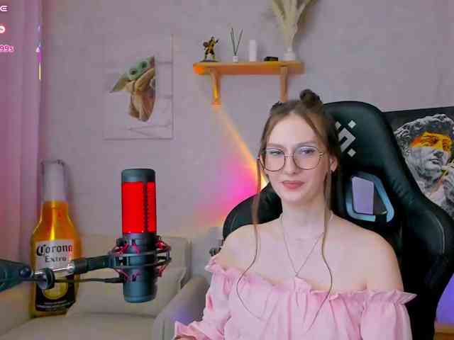 KiraRumGirl