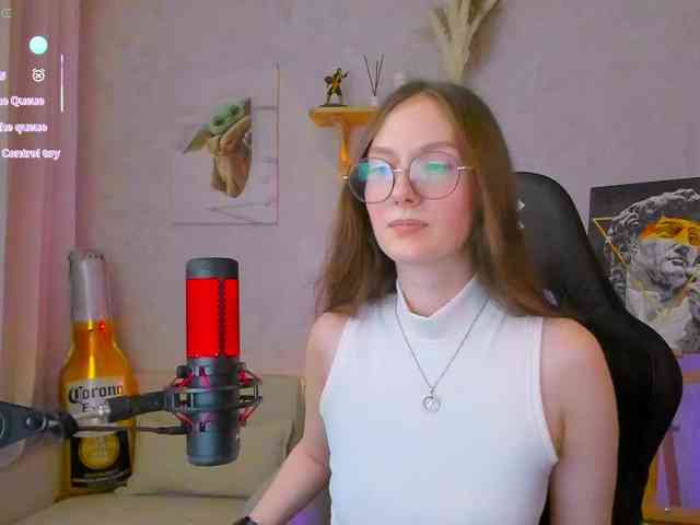 KiraRumGirl webcam