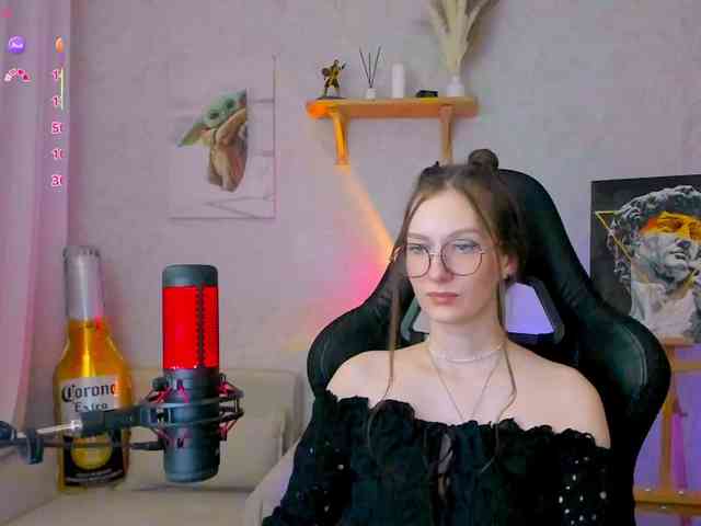 KiraRumGirl