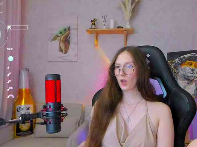KiraRumGirl webcam