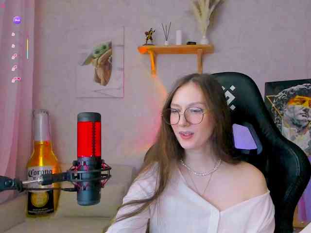KiraRumGirl