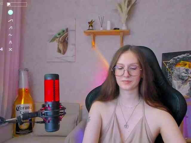 KiraRumGirl