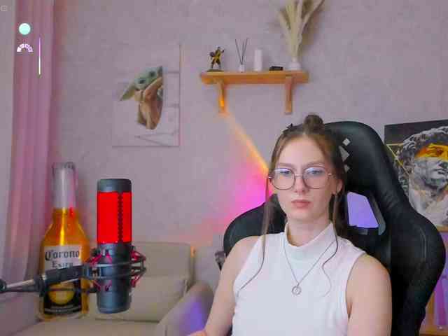 KiraRumGirl