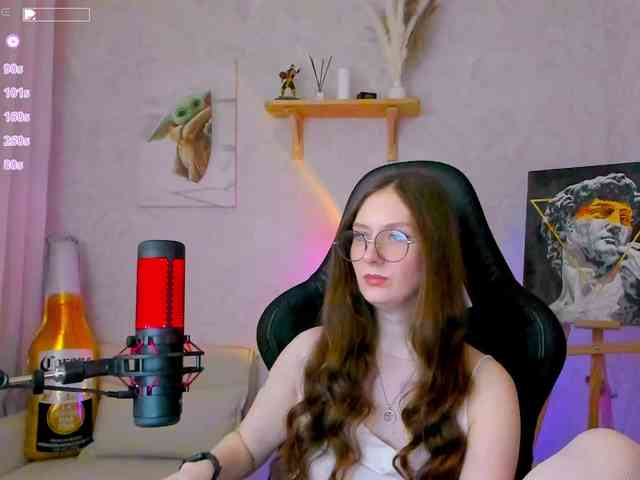 KiraRumGirl webcam