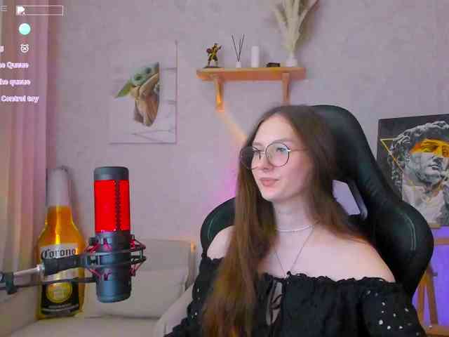 KiraRumGirl webcam