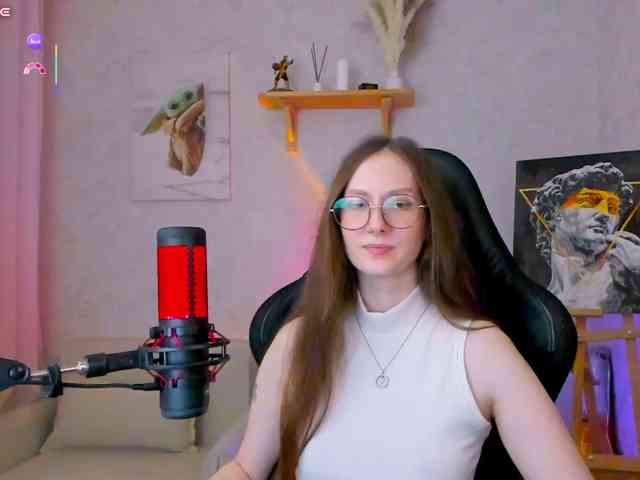 KiraRumGirl