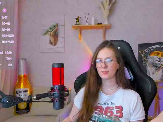 KiraRumGirl webcam