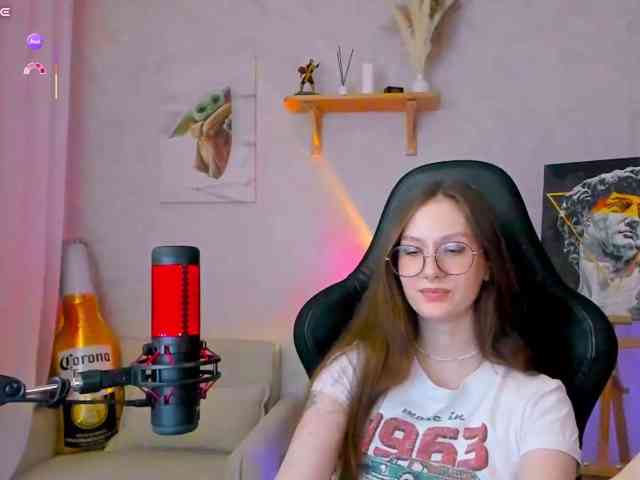 KiraRumGirl