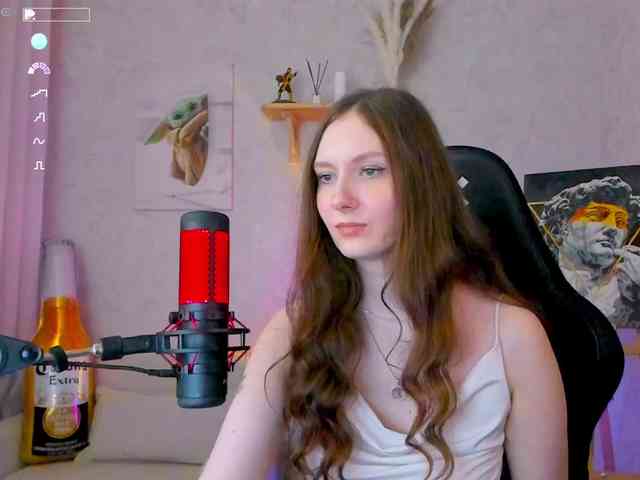 Модель: KiraRumGirl