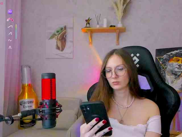 KiraRumGirl