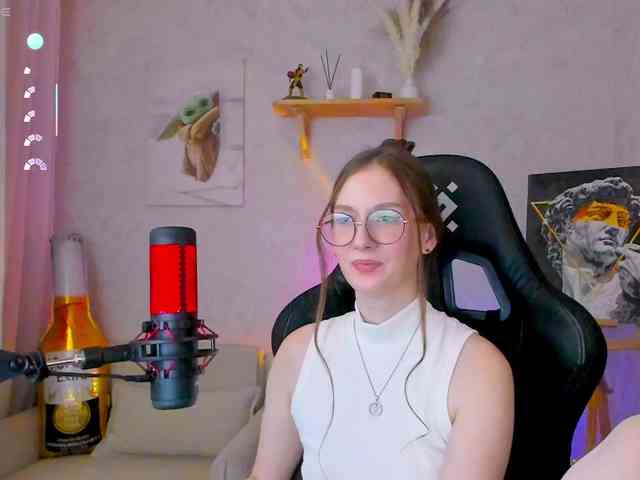 -Lovely Live Webcam on BongaCams