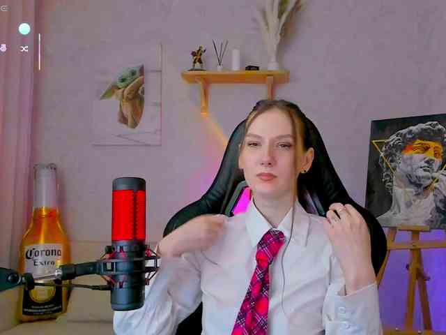 KiraRumGirl webcam