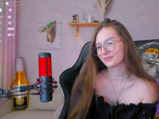 KiraRumGirl webcam