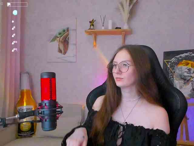 KiraRumGirl webcam