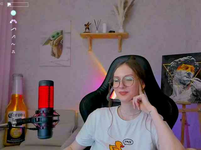 KiraRumGirl