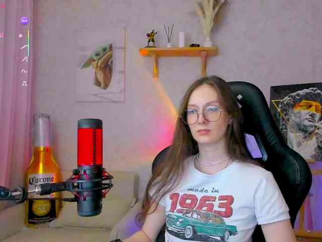 KiraRumGirl
