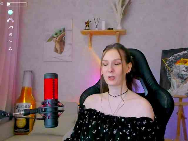 Модель: KiraRumGirl