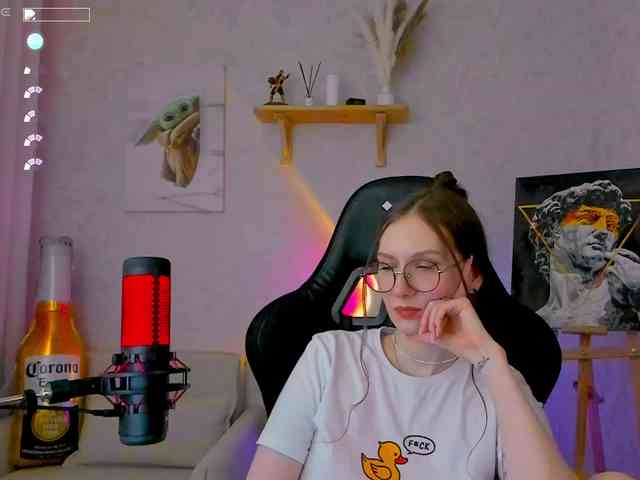 KiraRumGirl