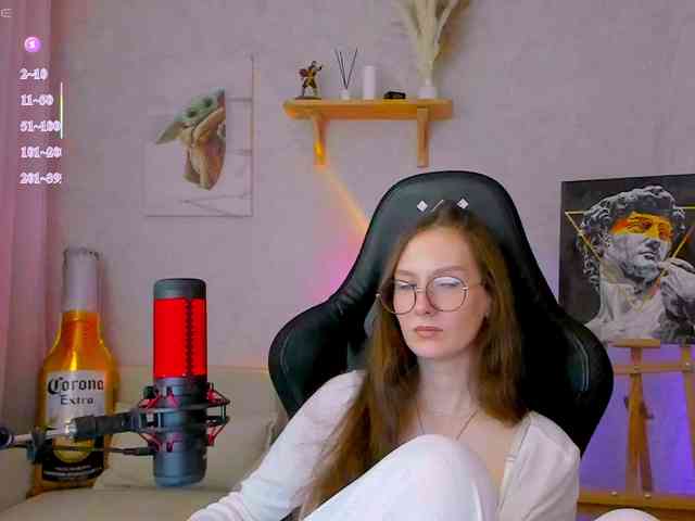 Модель: KiraRumGirl