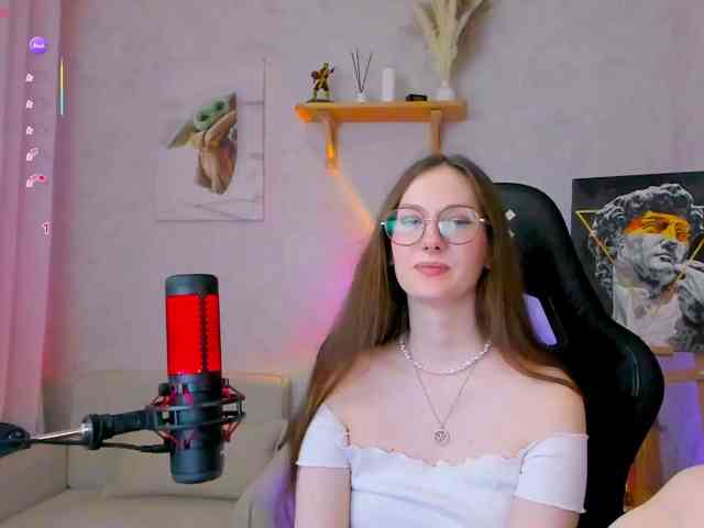 KiraRumGirl
