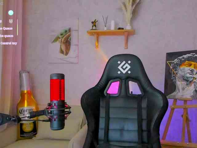 KiraRumGirl webcam
