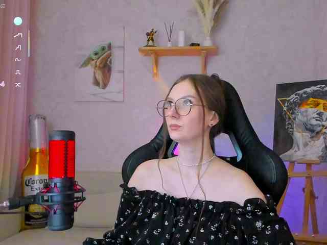 KiraRumGirl webcam