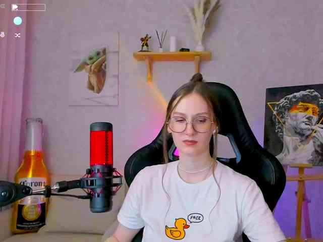 KiraRumGirl
