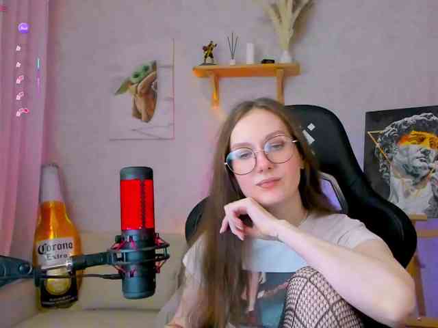 KiraRumGirl