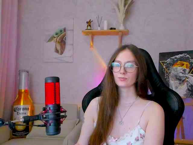 KiraRumGirl webcam
