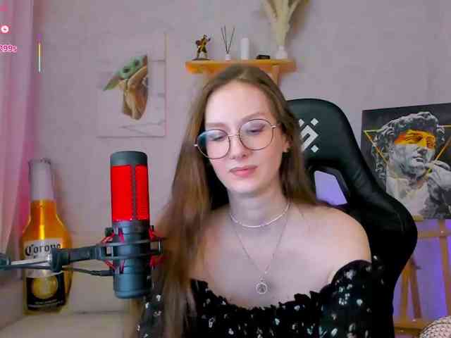 KiraRumGirl