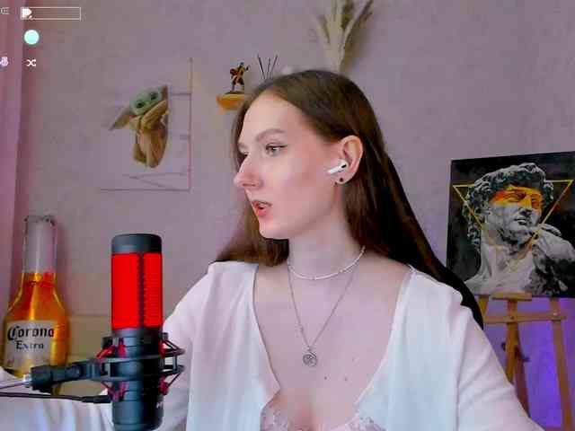 KiraRumGirl webcam