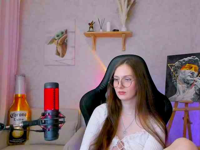 KiraRumGirl