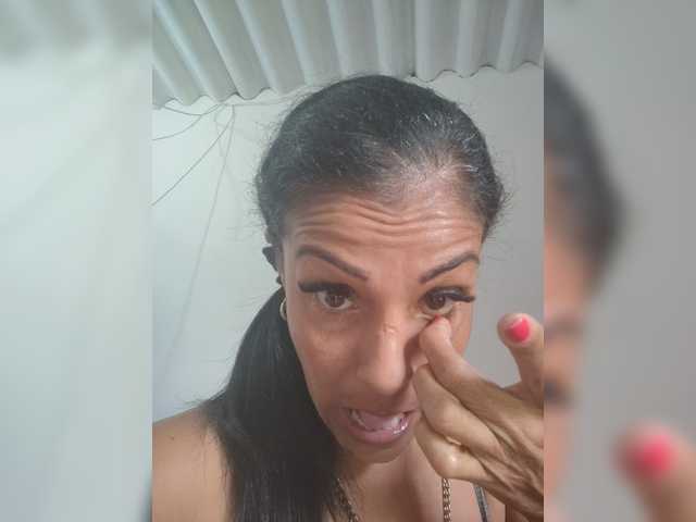 flacapaola11 live webcam show
