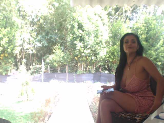 flacapaola11 live cam preview