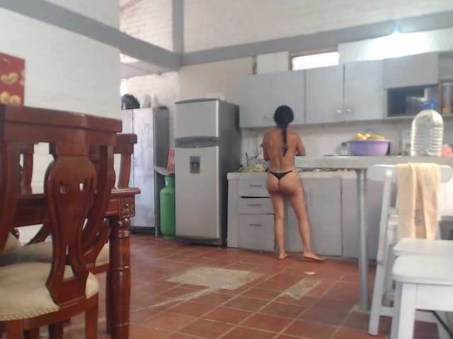 flacapaola11 live cam preview
