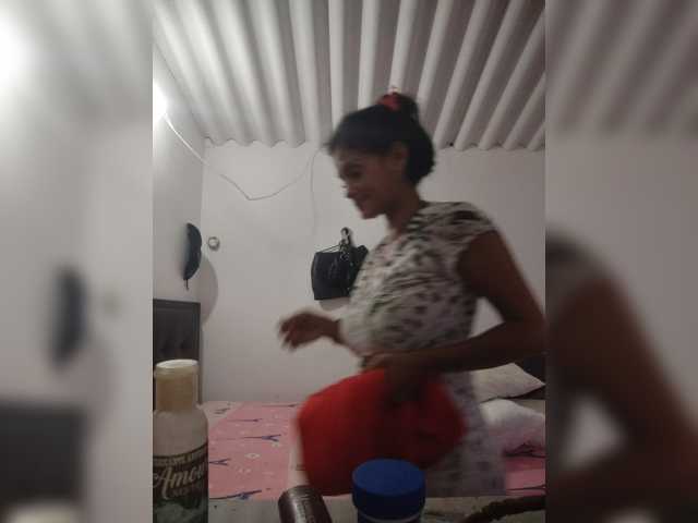 flacapaola11 live cam on BongaCams
