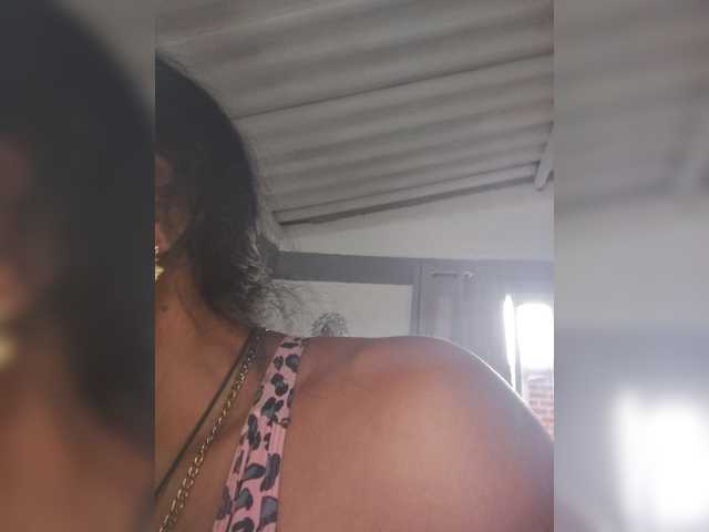 flacapaola11 live webcam show