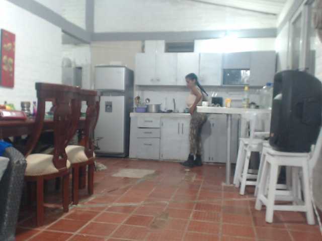flacapaola11 live cam on BongaCams