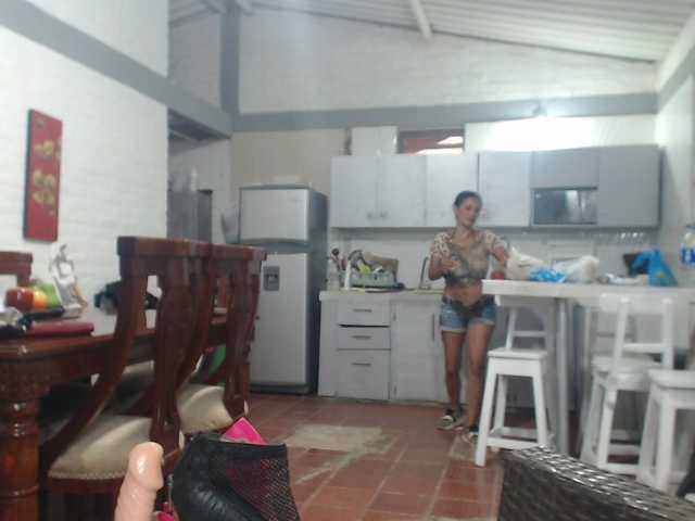 flacapaola11 live cam on BongaCams