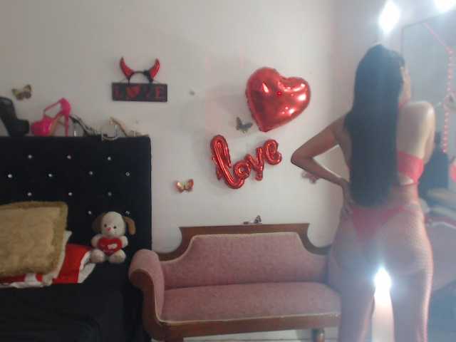 flacapaola11 live cam on BongaCams