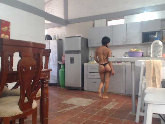 flacapaola11 live cam preview