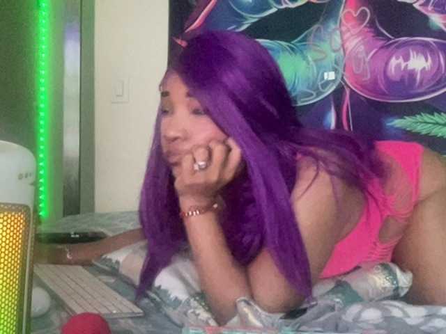 Tinasnoww69