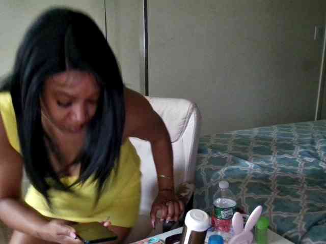 Tinasnoww69 webcam