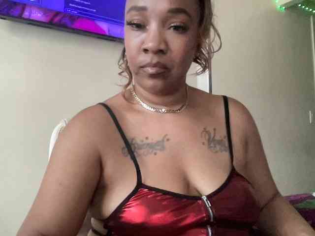 Tinasnoww69 webcam