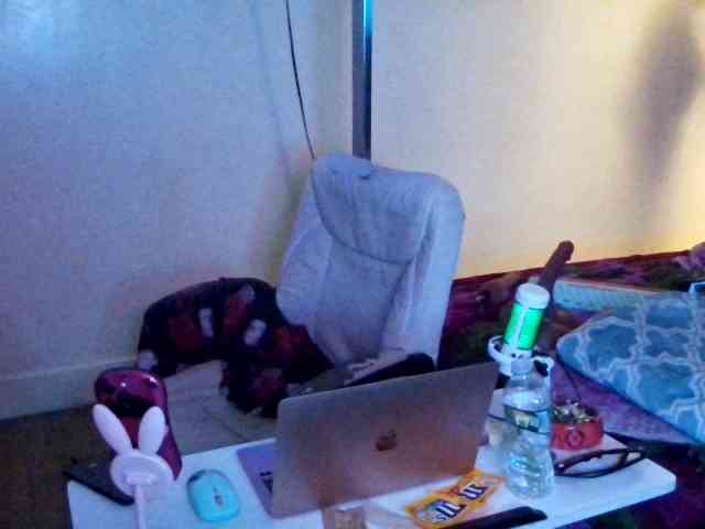Tinasnoww69 webcam