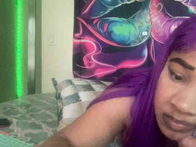 Tinasnoww69 webcam